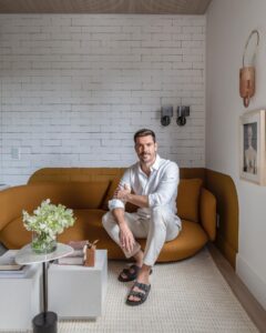 Actor Renato Mendonça HD Instagram Photos and Wallpapers July 2024