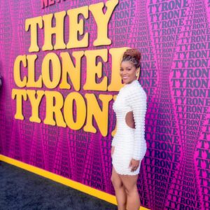 Renellè Nicole Instagram - It’s giving…Backless 2ply Cotto-nelle
Had a blast! Got invited to the Premiere of They Cloned Tyrone on @netflix 
#Netflix #TheyClonedTyrone