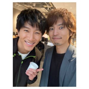 Renn Kiriyama Instagram - ・
濵つぁん
最高に面白い男
カットの後、気合を発する男
@tx_mon0110 
観てね