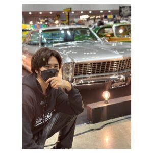 Renn Kiriyama Instagram - ・
たまらんのう
クラシック×シルバーは強い
📸
@vic_shoriii