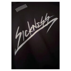 Renn Kiriyama Instagram - ・
@sickness_tokyo 
新作フーディのオーダーは
10/3昼12時までとなります
自分は3サイズ着てます
昨年に比べフードがとてもいいかんじになりました
気になっていた方はこの機会に是非
黒グレーともにこの秋冬活躍してくれるはずです