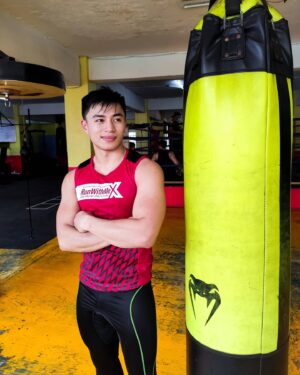 Renz Lagria Instagram - Nag papawis nako par maabangan and Teaser ng My toxic Lover mamaya na 9 PM! Follow and subscibe @pepps.tv