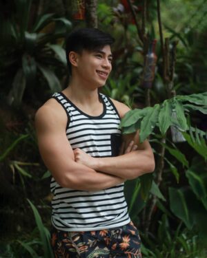Renz Lagria Instagram - Keziah Sando and shorts SALE! summer collection

@keziahclothingshop
Styling l @jeroldominguez •
📸@yin.dynasty •
Grooming l @jdwillbe •
Edit l Renz Lagria •