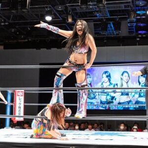 Reo Hazuki Instagram - 福岡凱旋でベルト獲れてよかった。

3度目のゴッデス奪還。
最多防衛記録塗り替えよう！！！
うちらFWCが最狂のタッグ屋だー！！！！

 #STARDOM #スターダム #女子プロレス
 #STARS #FWC #STC #同級生ず
 #コグマ #葉月 #HAZUKI #はづらー村 
 #タイトルマッチ #福岡