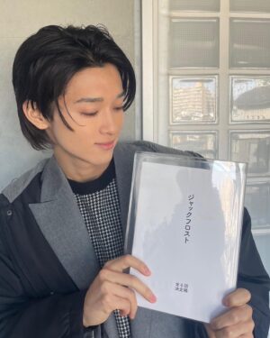 Reo Matsumoto Instagram - ・
『ジャックフロスト』

今夜 第5話放送です。

元カレ圭吾の登場よる
郁哉と律のすれ違い。

今夜の展開に注目です❄‪ 
ぜひご覧下さい！

 #ジャックフロスト