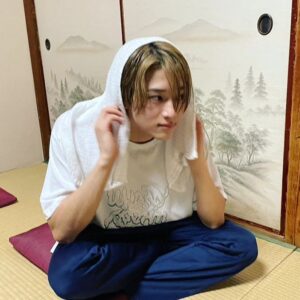 Reo Matsumoto Instagram - ・ 

おちょくりモード全開保坂

と

お風呂上がりのoff保坂

みんなはどっち派だい？？

@tbs_drama_stream 
@kiminai_tbs 

 #君には届かない
 #君ない
 #tbs
 #保坂唯