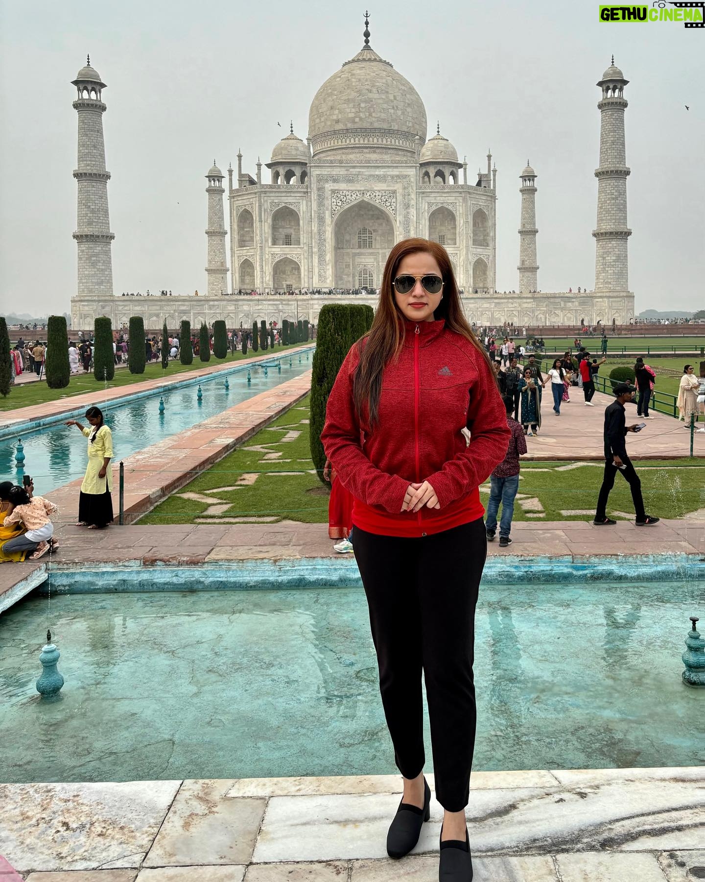 Reshma Rathore - 3 Likes - Wah Taj !🤍🇮🇳
It’s magical to experience this exceptional splendor of the India’s iconic monument.

 #TajMahal #sevenwondersoftheworld #Agra #uttarpradesh #Delhi #vacation #Familytrip #travelindia