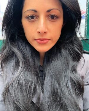 Reshma Shetty Instagram - Can’t decide if it’s staying but due to popular demand …. She’s back #cantgetusedtoit #nofilter #what