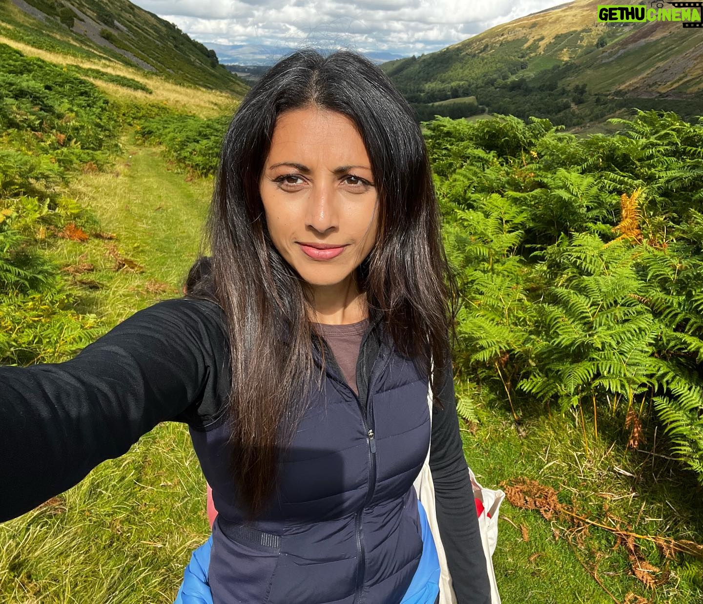 Reshma Shetty - 526 Likes - Itās kind of an allowable selfie moment. #Scotland #paradise #awe #nofilter