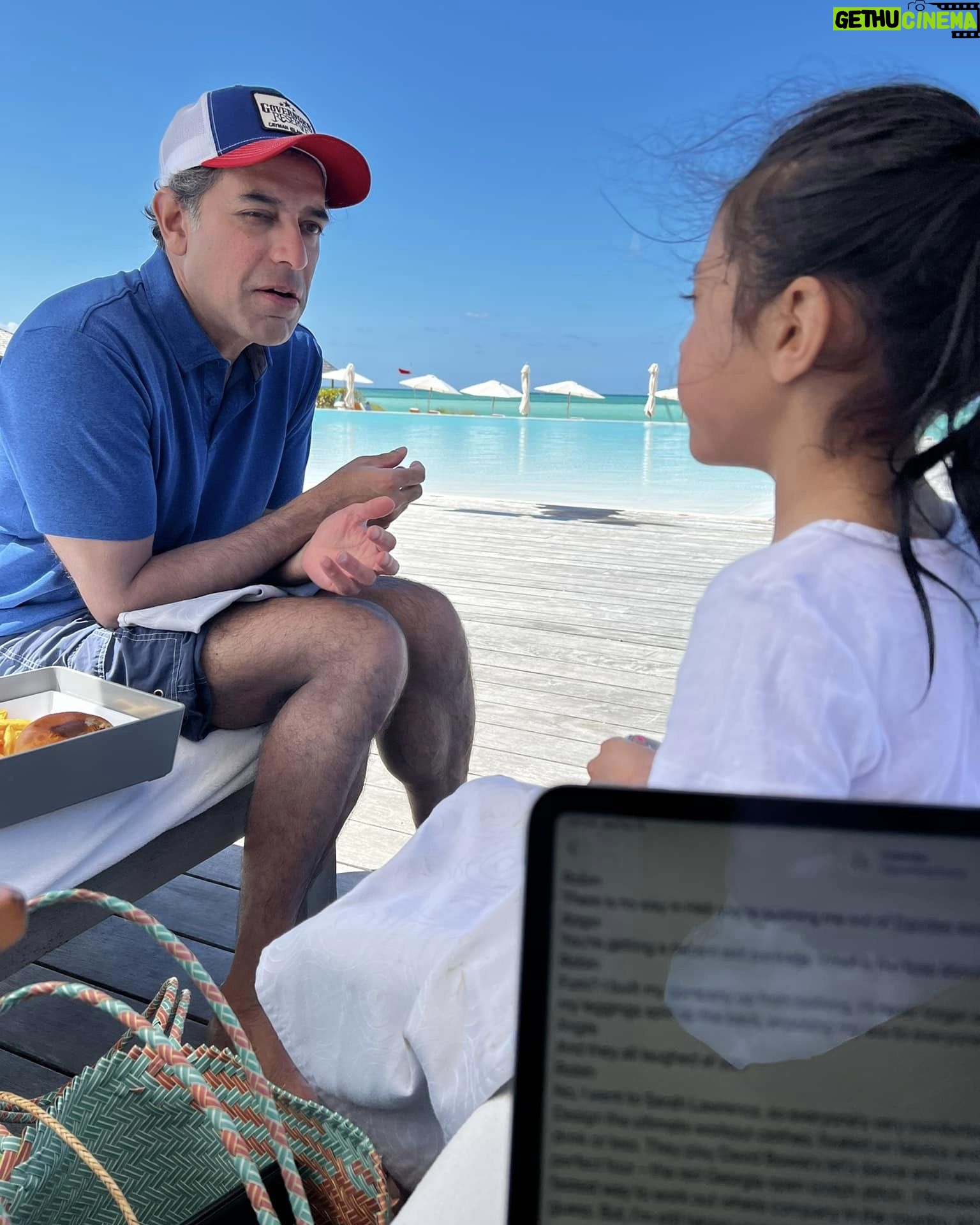 Reshma Shetty - 377 Likes - Photo dump of my babies relaxing . Deep works so hard and his most favorite fun thing to do is to hang out with his daughter . So why not do it on a tropical
Island . Meanwhile I take the pictures š and drink the wine š .