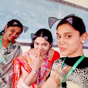 Reshmi Karthigeyan Instagram - Today is World students day but I feel you guys have always been my world of happiness,knowledge and confidence. . I am missing being with you guys. . That goodmornings , doubts which were never ur doubts😉 canteen time and everything. . Hope everything becomes normal and we all will meet soon.  Thank you for being awesome students.  Love to all😍😍