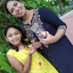 Reshmi Karthigeyan Instagram - Thank you so much @shan_gifts_shop for this wonderful and lovely customized phone case.  We loved it😍😍 and sending you loads of love from us. .😍
Gifts should bring happy memories to us. . Gift ur loved ones with these customized phone cases, mugs ,photo frames and many more💗
#mobile#mobilecover#mobilecases# customizedmobilecases#coimbatore#lovelygifts#