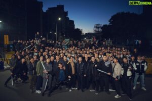 Rexen Cheng Jen-Shuo Instagram - 一場辛苦、用心的戰役，非常有意義。

我要對最辛苦的工作人員們
獻上十二萬分的謝意!!
還有所有參與影集的人員們，謝謝。

謝謝大家所付出的一切心力
無論是那一方面的
沒有你們，拍攝沒辦法順利完成
謝謝大家無私的奉獻

辛苦了，真的辛苦了～

感恩大家一路陪伴和努力付出，角頭系列作品有今天的成績，是你們功勞，是我們共同努力創造的，角頭作品是我們大家的。

更感謝我們的大家長給予我們這麼好的舞台 @redchang5132 

@gatao_movie 敬請期待🤜🤛