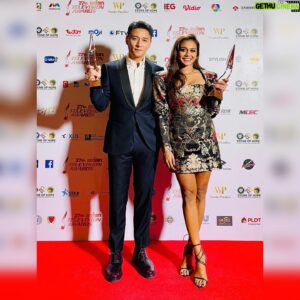 Rexen Cheng Jen-Shuo Instagram - 很謝謝亞洲電視大獎再次給我最佳男主角獎的肯定，我很榮幸能跟這麼多優秀的演員一起入圍，也非常感謝全體工作團隊，這個獎是獻給所有參與這部作品所有辛苦的幕前幕後，也謝謝本片所有演員的付出🫡
@janel.tsai @40hsueh @snxxpz @yilanchao 
@idjack2010 謝謝你的信任
@studio76_co 謝謝
抱持著一份盡心盡力的心情，來面對我最愛的工作，在電影這條路上，吃什麼苦都值得。
我繼續努力！
謝謝大家🙏

Styling: @charliebubblecat 
Thanks: @boss #thisisboss 
Hair Make up: @2_kyun_hee ❤️

2022 @asiantvawards thank you
2022 #亞洲電視大獎最佳男主角
#我是自願讓他殺了我