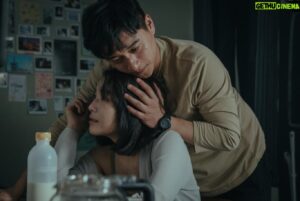 Rexen Cheng Jen-Shuo Instagram - 喜愛懸疑犯罪跟有愛的類型朋友們看過來鎖定起來~~
燒腦離奇會O型嘴的劇情絕對讓大家捨不得離開沙發跟螢幕😉
#我是自願讓他殺了我 
4/16 21：00 @disneyplustw 
4/16 21：00  #衛視電影台 
4/17 21：00  #星衛hd電影台