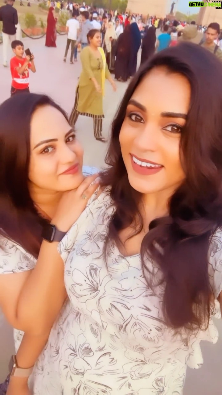 Reyaa Hari - 379 Likes - ❤️