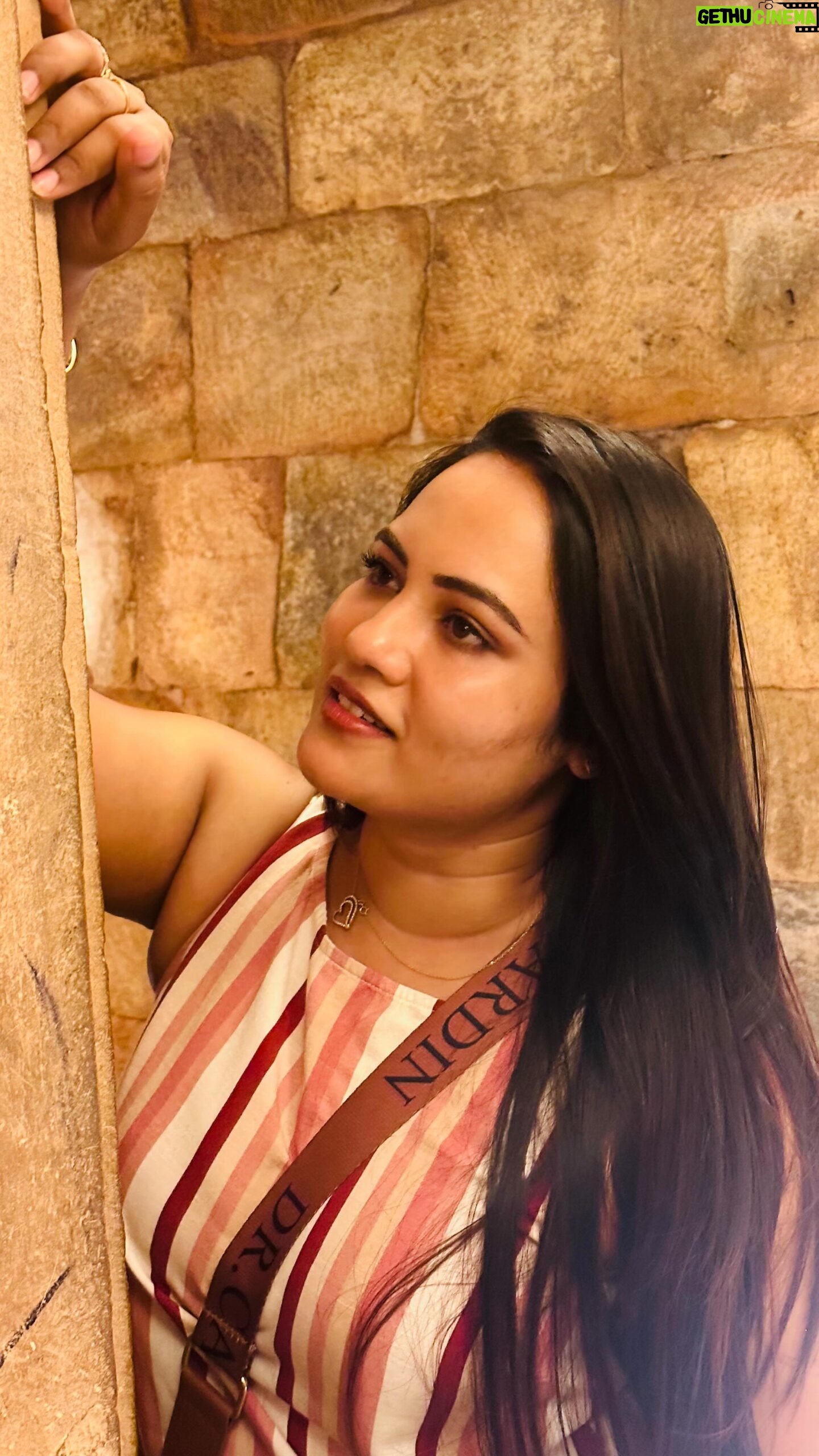 Reyaa Hari - 258 Likes - Trending song 🤗#instagram #instadaily #video #edit #love #songs #instamood #pretty #goodvibes #positivevibes #reels #trendingreels #photography #reeloftheday