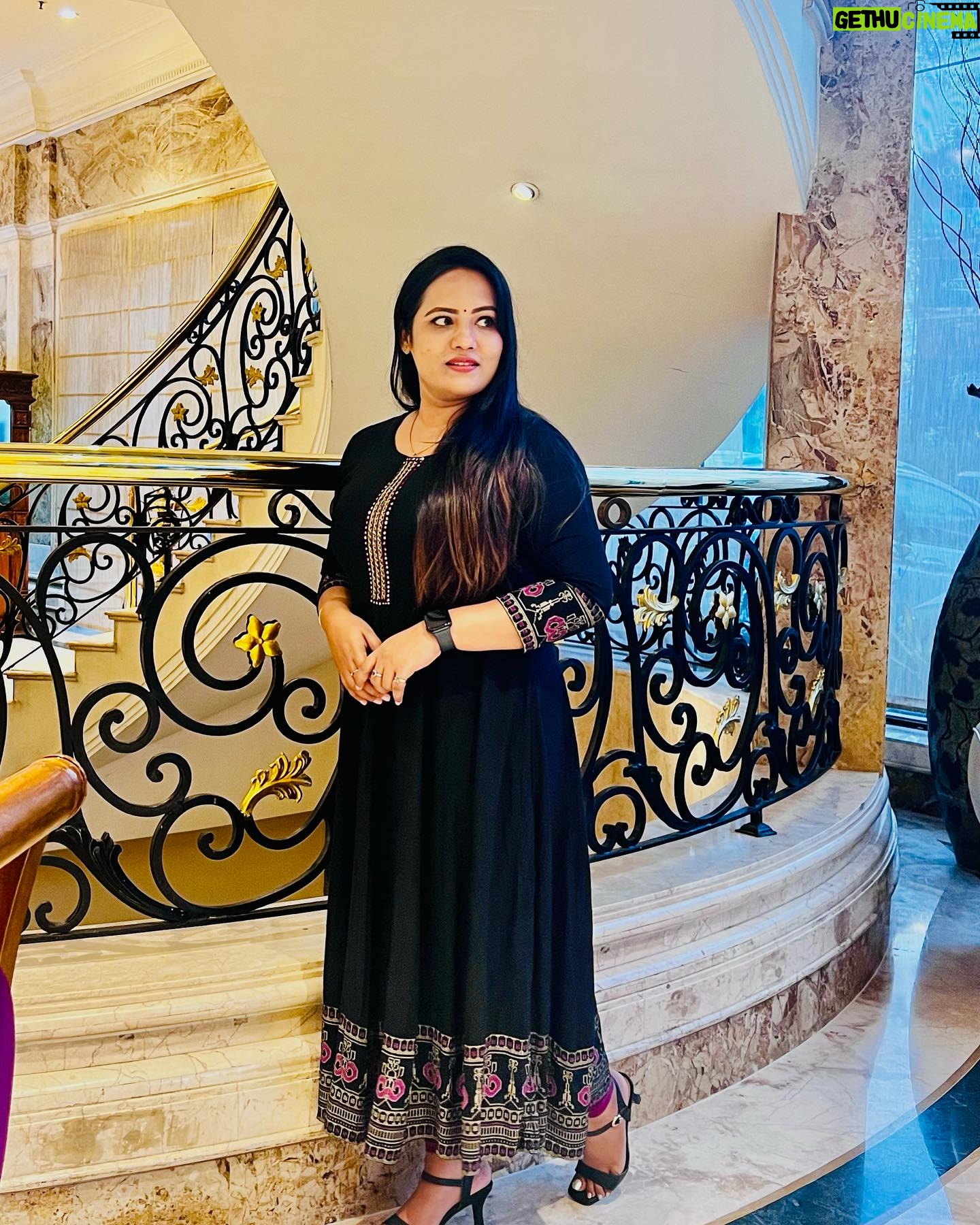 Reyaa Hari - 151 Likes - “You glow different when you are actually happy”.🖤 #instagram #instamood #positivity #loveyourself #instadaily #goodvibes #blacklove