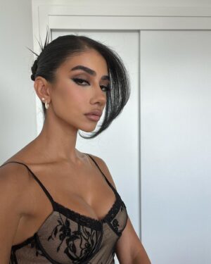 Rhianna Jagpal Instagram - the face card is certainly not declining