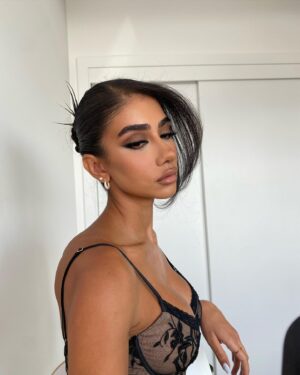 Rhianna Jagpal Instagram - the face card is certainly not declining