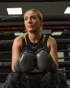 Actress Rhiannon Dixon HD Instagram Photos and Wallpapers October 2023
