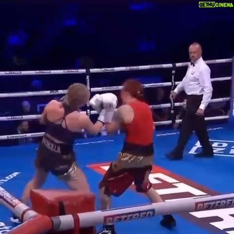 Rhiannon Dixon - 797 Likes - Ready for another big week with @ant_crolla86 @dominicsenior & @martincullen1