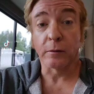 Rhys Darby Instagram - Thanks for watching our beautiful little pirate show! I feel like I left Stede in a good place. He was a complicated, foolish, sometimes brilliant idiot. Somehow, he got what he wanted. In portraying him, I did too. I got to be the Captain and make sooo many people happy all over the world. x