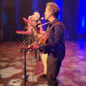 Rhys Darby Instagram - Leggy Blonde with @flightoftheconchords and friends (Part 2) 19th Aug 2022 #Darby25