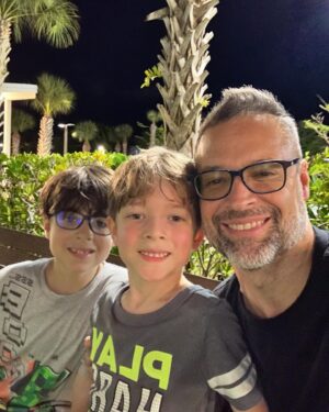 Ricardo Álamo Instagram - Feliz noche ❤️