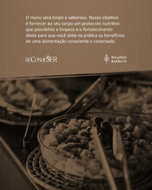 Ricardo Barbato Instagram - Escrevi ontem sobre algo que, mesmo tendo certeza, ainda nos causa tanto desconforto: a constante impermanência da vida.

Viver se tornou uma cansativa busca por sobrevivência, controle e sobra pouco espaço para “simplesmente” vivermos a vida.

Não confunda viver a vida com não fazer nada de útil durante a sua jornada aqui. 

A nossa maior utilidade é reconhecermos as capacidades singulares que podem ajudar o coletivo por meio de estratégias complementares ao invés de competitivas.

Por falar em simplesmente, a simplicidade vem sendo esquecida em meio a tantos formatos possíveis e imagináveis. 

Aos poucos nos perdemos em meio a abundância de possibilidades que carregam a contínua sensação de insatisfação, mesmo diante de tantas conquistas.

Em meio a tudo isso, a pausa pro respiro, para o ganho de clareza em relação a pontos essenciais da caminhada deixa de ser artigo de luxo e passa ser uma necessidade comum.

Dedicar mais de atenção a nossa saúde integral se tornou um tremendo desafio porque pouco se fala sobre os “problemas invisíveis” (ansiedade e depressão) que foram normalizados como o resultado natural do desgaste coletivo.

Assumir a responsabilidade da vida requer coragem e disposição para interpretar os acontecimentos de maneira mais ampla e impessoal. 

É nesse local que os desafios se transformam em oportunidades de crescimento, aprendizado e evolução.

Se esse texto ressoa com você e/ou o teu momento de vida, talvez valha a pena conferir com calma a programação completa do nosso próximo encontro:

reConheSER 2.0 que acontecerá na Ilhabela ✨

No último slide você encontra todos os detalhes e qlq dúvida eu estou a disposição.

rB ⚡️

ॐ नमः शिवाय 📿✨

#yoga #retreat #movement #healthy #food #fitness #wellness #lifestyle #men #muvyoga #reConheSER
