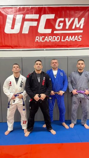 Ricardo Lamas Instagram - Coming soon…………. Who’s gonna attend the new gi class coming to the schedule this summer? 🙋🏻‍♂️

#gijiujitsu #pajamaparty #bjj #mma #ufc #ufcgym #ufcgymnaperville #lamaswrestlejitsu