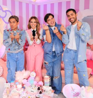 Ricardo Peralta Instagram - Para empezar esta temporada de forma increíble tenemos al trío más gracioso del internet 😂 @triodetrespdj nos visita en el #Pinkyroom 🥰 ¡No se pierdan este programón porque estará buenísimo! YouTube: #PinkyPromise 💖 Jueves 9:00 P.M. 🦄💖 #PinkyLovers #SenseiMedia #KarlaDiaz