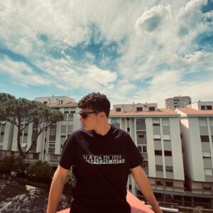 Riccardo Mandolini Instagram - 🌤 @napapijri 
#adv