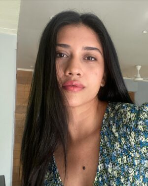 Richa Joshi Instagram - THE MUSE. 

.

#explorepage #explore #fyp #indian #longhair #blackhair #indianaesthetics #posing #pinterestinspired #itgirl #simplefits #basicfit #chic #loveyourself