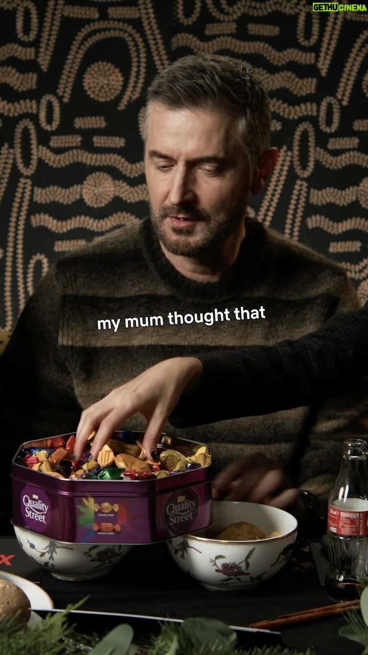 Richard Armitage - 16.2K Likes - voting lines are open - coconut éclair or toffee penny? #foolmeonce