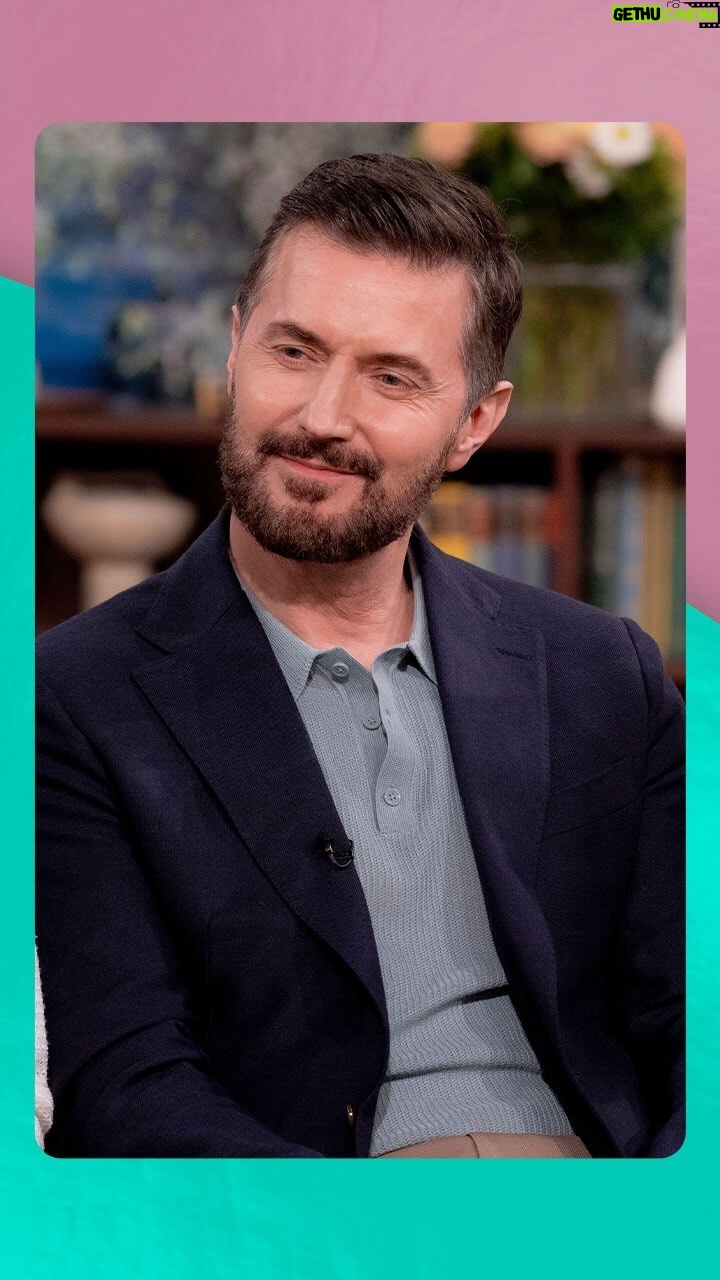 Richard Armitage - 4.9K Likes - If you’ve been watching ITV’s brand new thriller Red Eye and wondered how they filmed THAT scene in the middle of Stansted Airport, here’s a little piece of insider information! 🎬
#ThisMorning #RedEye
