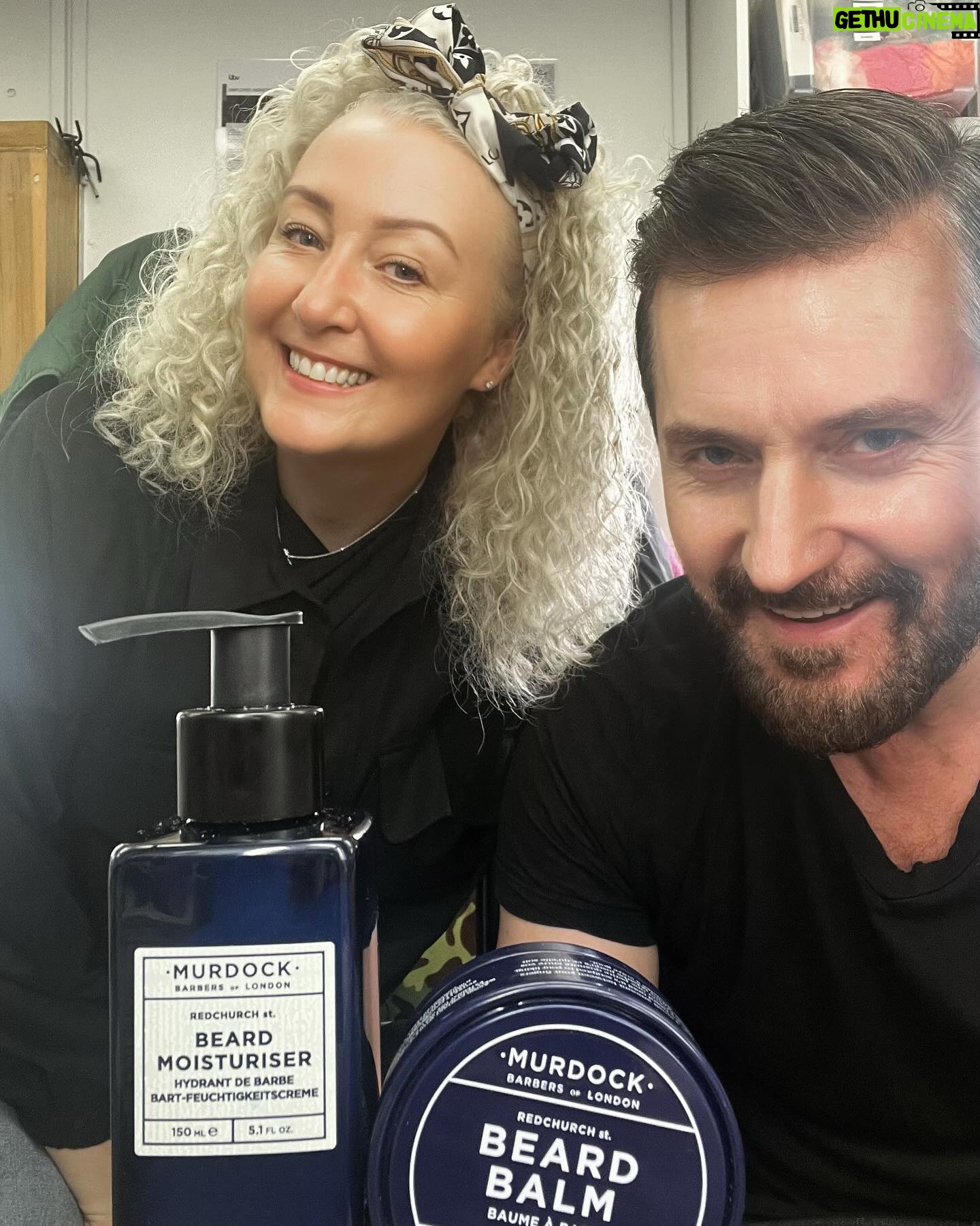 Richard Armitage - 5.4K Likes - Final shoot day on Missing You. Thanks Mel for looking after me and @murdocklondon for the beard gear. 🙌