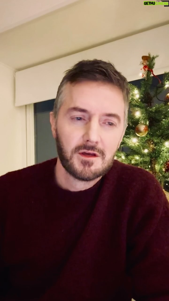 Richard Armitage - 11.4K Likes - Pancreatic Cancer UK held a Carol Concert at St George’s Church in London this evening. For those who couldn’t come, here’s a little something. https://www.pancreaticcancer.org.uk/get-involved/christmas-carol-concert/