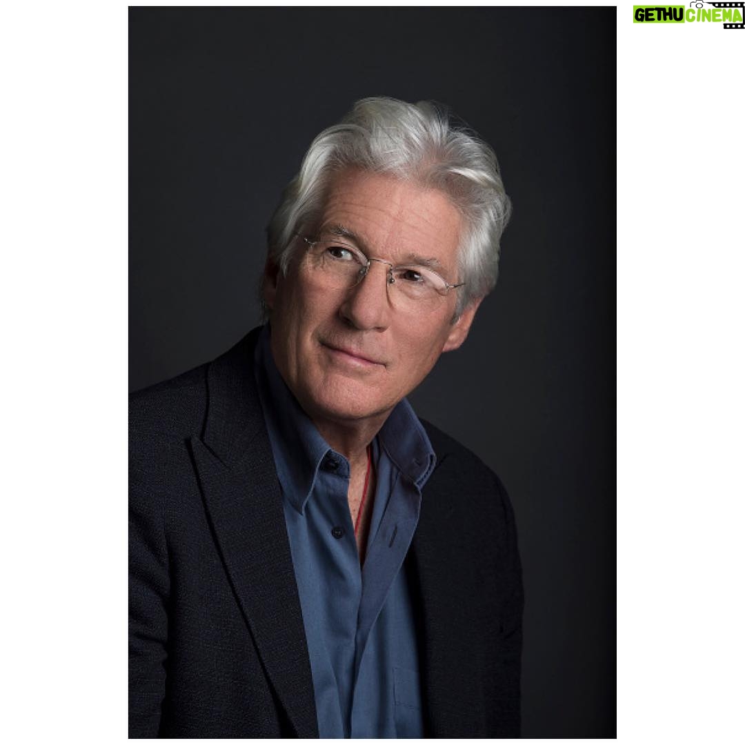 Richard Gere - 4.4K Likes - Happy World Womanās Day! š¹
#RichardGere #richard #gere #richardtiffanygere #wunderful #usa #instamen #instafashion #prettymen #prettywoman #actor #amazing #awesome #film #followme #favoritefilm #followforfollow #giorgioarmani #lovehim #likeforlike #beautiful #bestactor #bestmovie #ny #newyork #movie #mensfashion #menwithstyle #silverfox #happywomansday