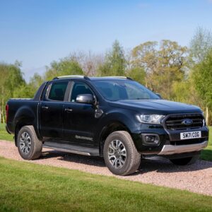 Richard Hammond Instagram - I bought a new car! See why I love it on the DriveTribe YouTube channel.