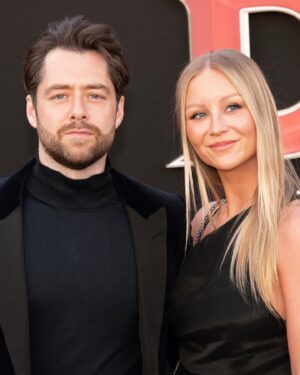 Richard Rankin Instagram - @dungeonsanddragonsmovie is Brilliant. Loved it! Especially my bestest pal #daisyhead. Absolute star❤️! Out in a few days - get into it! #dungeonsanddragons