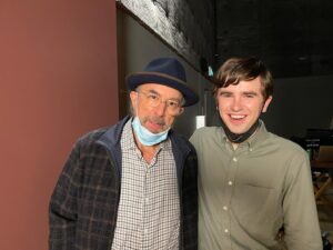 Richard Schiff Instagram - Is it Friday yet? Didn’t I just see you @freddiehighmore like yesterday?