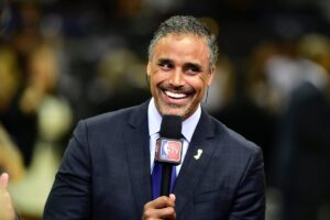 Rick Fox Instagram - throwback to my days on @nbatv 🏀 🏀 
On a separate note, should I start a TikTok account?