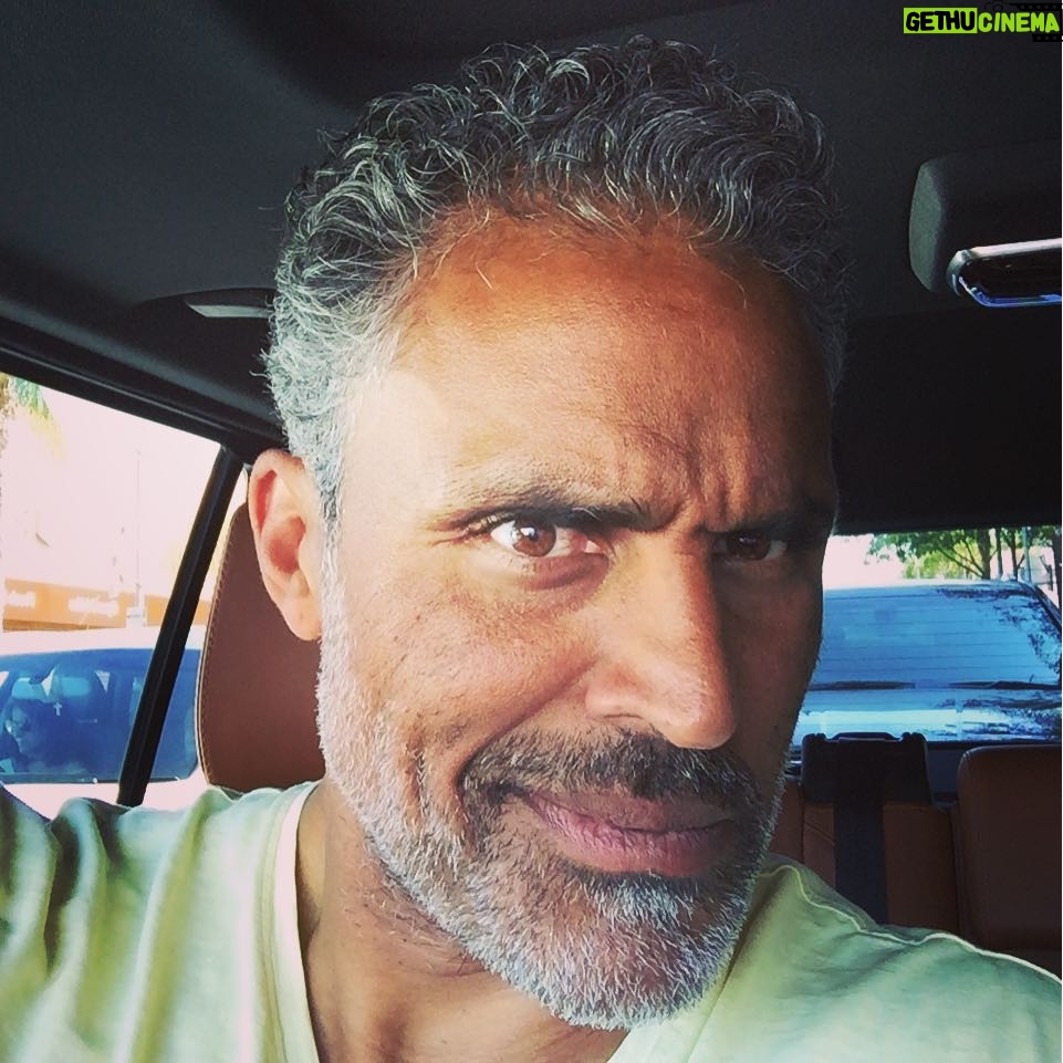 Rick Fox - 1.1K Likes - Who the hell is this guy?