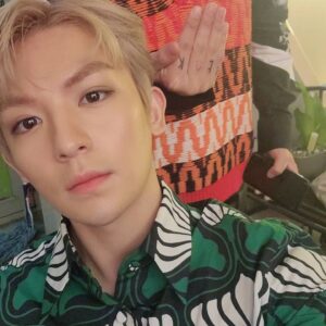 Ricky Instagram - 싱글즈 9월호