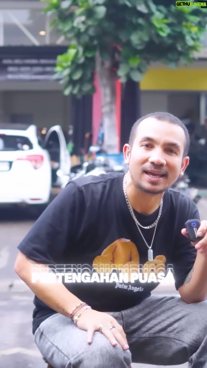 Ricky Komo - 9.1K Likes - Yang mudik koment dibawah...!!