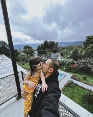 Ricky Komo Thumbnail - 0.9K Likes - Most Liked Instagram Photos
