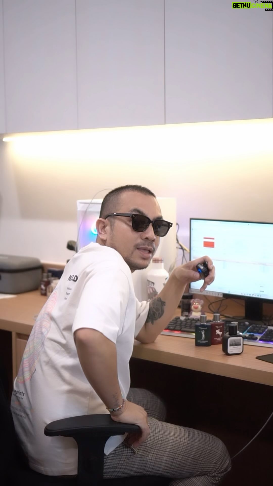Ricky Komo - 3.8K Likes - Masak laki ngk wangi sih?!