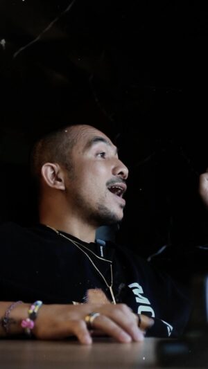 Ricky Komo Instagram - Anak rantau itu.. apa lagi kawan???