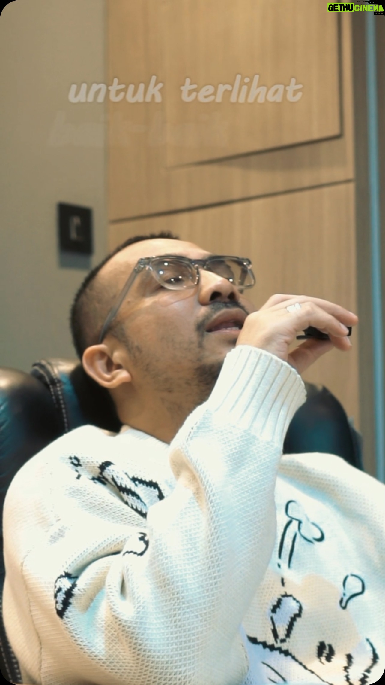 Ricky Komo - 1.5K Likes - Meskipun susah tetep jangan permah menyerah..!!!#semangatanakrantau